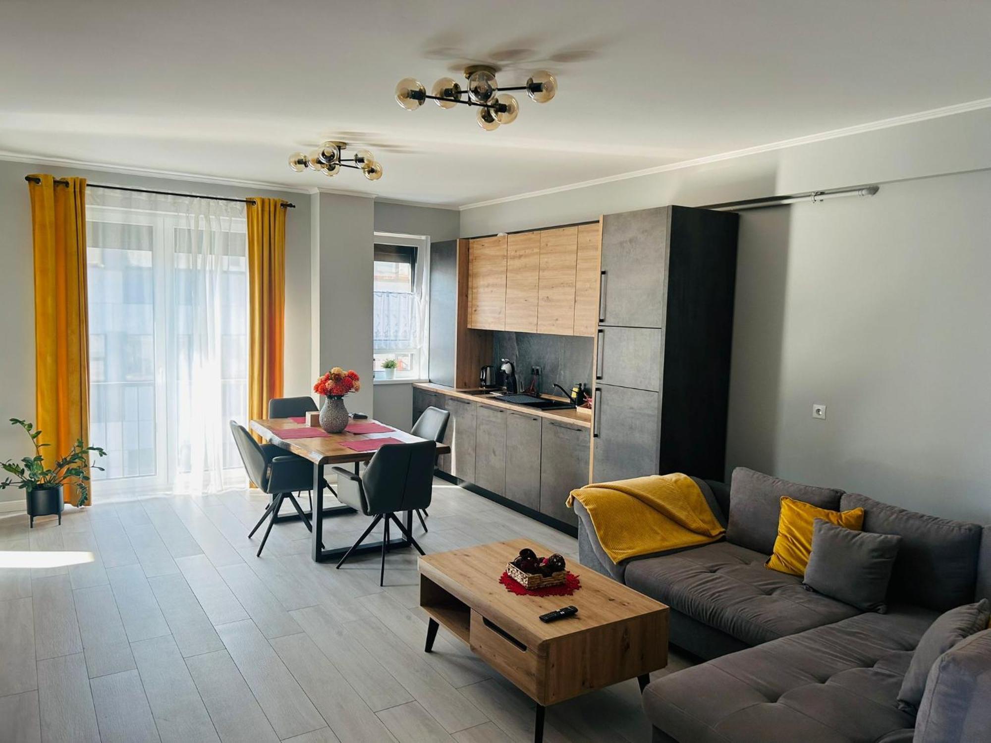 Sibiu Ezonia Central Apartment Exterior photo